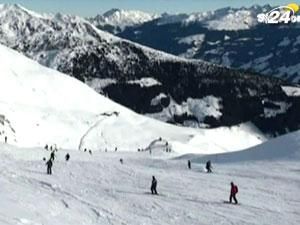 Катання на засніжених схилах Майрхофен один день коштуватиме 43 євро Катання на засніжених схилах Майрхофен один день коштуватиме 43 євро