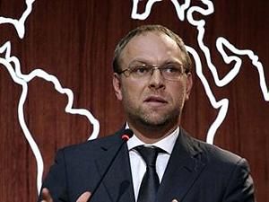 Власенко: Завтра перевірю присутність Тимошенко у СІЗО Власенко: Завтра перевірю присутність Тимошенко у СІЗО