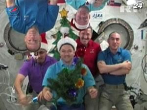 Космонавти міжнародної космічної станції зустрінуть новий рік 16 разів