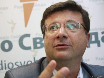 БЮТівець заявляє, що під час святкування Нового року до нього увірвалась міліція