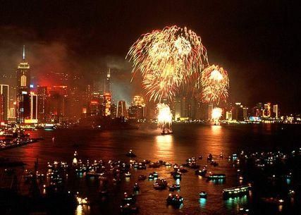 Новий рік уже настав на всій планеті Новий рік уже настав на всій планеті