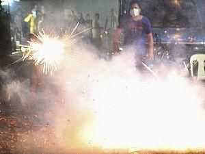 На Філіппінах від піротехніки померла дитина, 739 людей поранені На Філіппінах від піротехніки померла дитина, 739 людей поранені