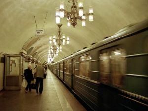 У Москві горіло метро, людей евакуювали У Москві горіло метро, людей евакуювали
