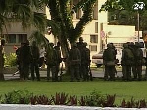 Власть Фиджи отменит трехлетнее чрезвычайное положение Власть Фиджи отменит трехлетнее чрезвычайное положение