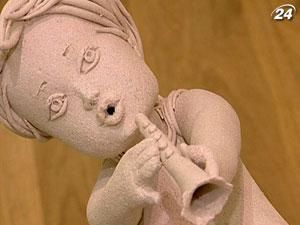 У столиці представили виставку "Ангеле мій, охоронцю мій!" У столиці представили виставку "Ангеле мій, охоронцю мій!"