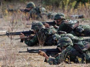 ЛАГ: Сирийские войска выведены из городов, но стрельба продолжается ЛАГ: Сирийские войска выведены из городов, но стрельба продолжается