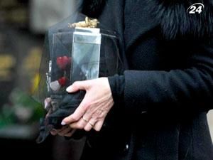 В Празі поховали урну з прахом Вацлава Гавела В Празі поховали урну з прахом Вацлава Гавела