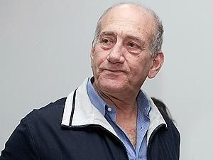 Екс-главу уряду Ізраїлю визнали винним в корупції Екс-главу уряду Ізраїлю визнали винним в корупції