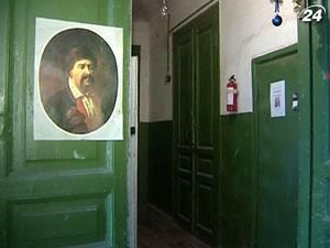 Столичних художників виженуть з Андріївського узвозу Столичних художників виженуть з Андріївського узвозу