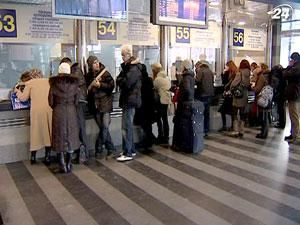 Українці масово повертають квитки на потяги Українці масово повертають квитки на потяги