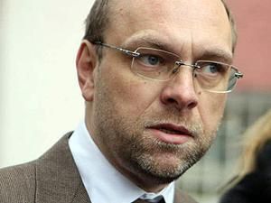 Власенко: Состояние здоровья Тимошенко - крайне тяжелое Власенко: Состояние здоровья Тимошенко - крайне тяжелое