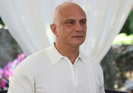 Чоловіку Юлії Тимошенко надали політичний притулок у Чехії Чоловіку Юлії Тимошенко надали політичний притулок у Чехії