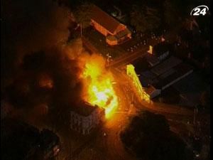 Підсумки року: У серпні Великобританією прокотилися масштабні безлади Підсумки року: У серпні Великобританією прокотилися масштабні безлади