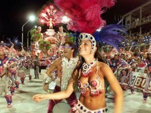 В Аргентині відкрився головний карнавал