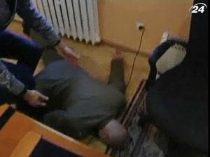Польський прокурор вистрілив собі у голову під час прес-конференції