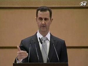 Асад обіцяє провести референдум і вибори у Сирії 
