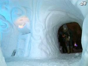 У Москві відкрилося крижане містечко "Moroz City" У Москві відкрилося крижане містечко "Moroz City"