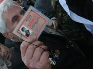 Львовскую областную администрацию пикетировали чернобыльцы Львовскую областную администрацию пикетировали чернобыльцы