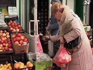 Через теплу зиму здорожчають овочі та фрукти Через теплу зиму здорожчають овочі та фрукти