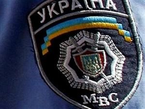 У львівському караоке-барі затримали міліціонера-самозванця