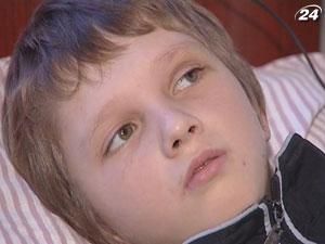 Луганщина: десятирічного колядника облаяли, а потім ще й побили Луганщина: десятирічного колядника облаяли, а потім ще й побили