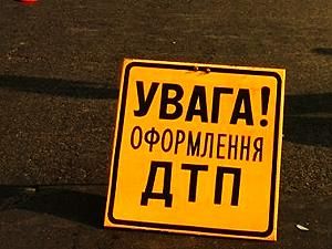 Авария в Луганске: Одна девушка погибла, несколько людей получили ранения