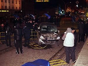 Луганська міськрада взяла витрати на похорони загиблої у ДТП дівчини на себе Луганська міськрада взяла витрати на похорони загиблої у ДТП дівчини на себе