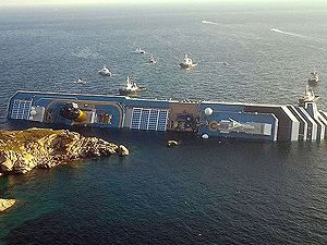 Катастрофа лайнера в Італії: 18 українців вийшли на контакт