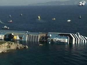 Власти Италии: Лайнер "Costa Concordia" мог затонуть из-за сбоя навигационной системы