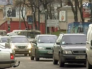 Продажі нових легкових автомобілів в Україні зросли на 22,4%
