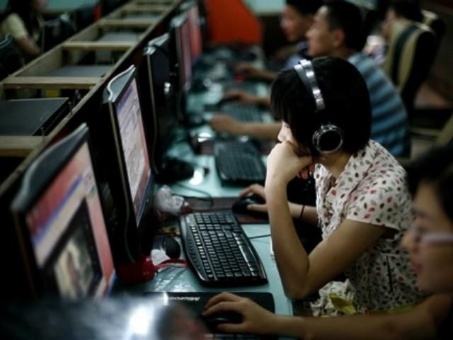 В Китае число интернет-пользователей превысило полмиллиарда В Китае число интернет-пользователей превысило полмиллиарда