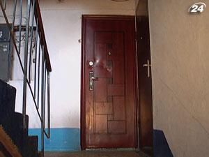 На Донеччині померло 5 людей від неякісної горілки, або від чадного газу На Донеччині померло 5 людей від неякісної горілки, або від чадного газу