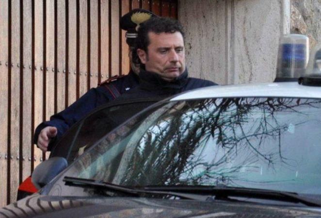 Капітана Costa Concordia посадили під домашній арешт Капітана Costa Concordia посадили під домашній арешт