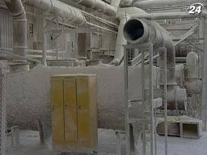 Промвиробництво в Україні знизилось вперше після кризи Промвиробництво в Україні знизилось вперше після кризи