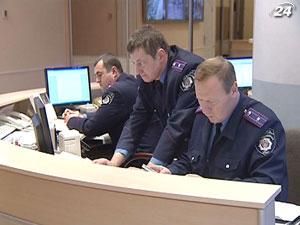 Только 10% украинцев доверяют отечественной милиции Только 10% украинцев доверяют отечественной милиции