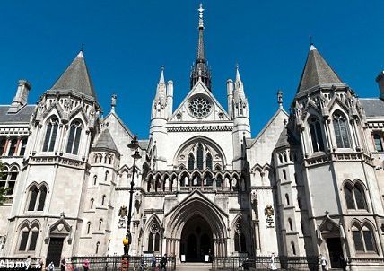 У Великобританії 11 років не могли депортувати пакистанського нелегала У Великобританії 11 років не могли депортувати пакистанського нелегала