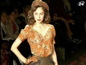 Немецкую неделю моды открыли под лозунгом "сдержанность" Немецкую неделю моды открыли под лозунгом "сдержанность"