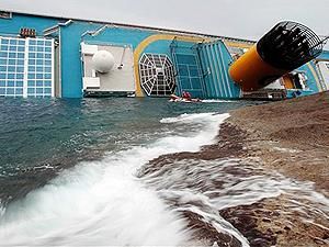 Пресса Италии обнародовала разговор береговой охраны с экипажем Costa Concordia