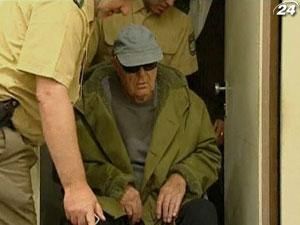 Військовий злочинець Дем’янюк вимагає 25 тис. євро від уряду ФРН Військовий злочинець Дем’янюк вимагає 25 тис. євро від уряду ФРН