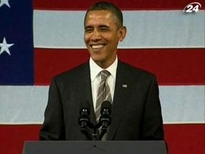 Барак Обама несподівано заспівав на виступі в театрі "Аполло"
