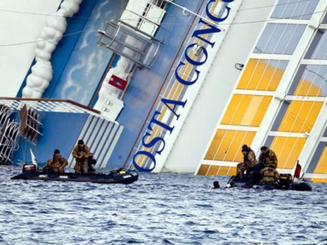 Розлив палива з Costa Concordia загрожує Італії катастрофою