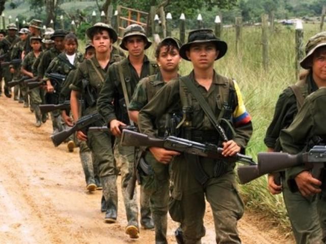 Революціонери підірвали нафтопровід у Колумбії