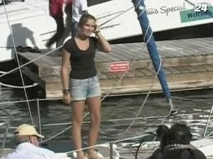 Шестнадцатилетняя голландка триумфально завершила кругосветное путешествие