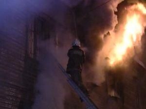 На території тютюнової компанії в Донецьку через пожежу загинула одна людина На території тютюнової компанії в Донецьку через пожежу загинула одна людина