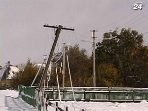 Более 70 населенных пунктов в Украине обесточены Более 70 населенных пунктов в Украине обесточены