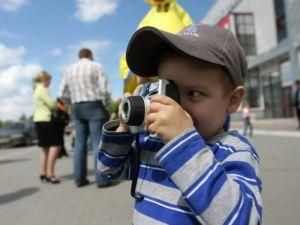 Счастливые фото друзей вызывают печаль Счастливые фото друзей вызывают печаль