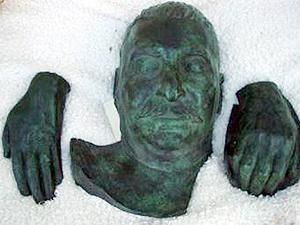 Посмертна маска Сталіна піде з молотка Посмертна маска Сталіна піде з молотка