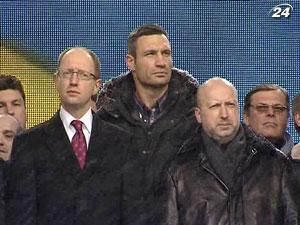 До февраля оппозиция обещает разделить мажоритарные округа До февраля оппозиция обещает разделить мажоритарные округа