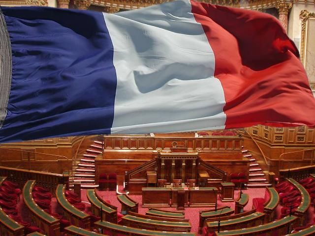 Франция будет наказывать тех, кто отрицает геноцид армян