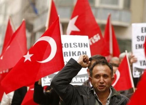 Туреччина назвала безвідповідальним французький закон щодо геноциду вірмен Туреччина назвала безвідповідальним французький закон щодо геноциду вірмен